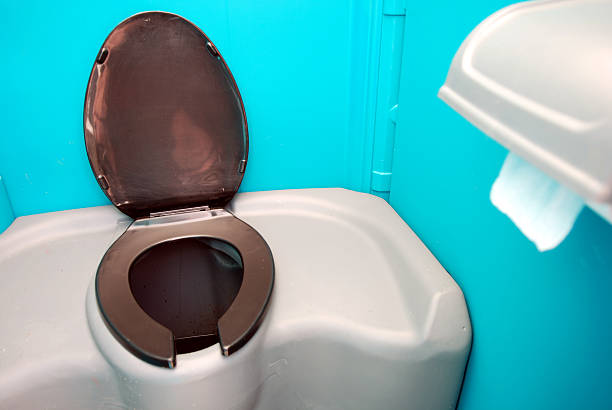 Portable Toilet Options We Offer in Eastlawn Gardens, PA